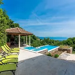 Stone By Aneo Travel Villa