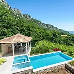 Stone By Aneo Travel
