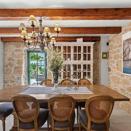 Stone By Aneo Travel Villa
