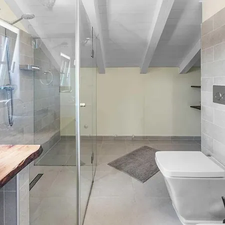 Edera By Aneo Travel *